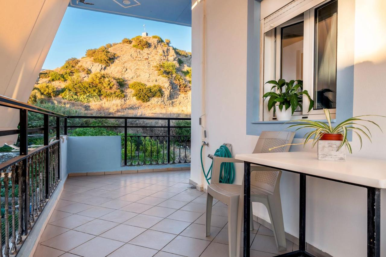 Soso'S Apartments -Vacations Next To The Beach Ψαρή Φοράδα Εξωτερικό φωτογραφία