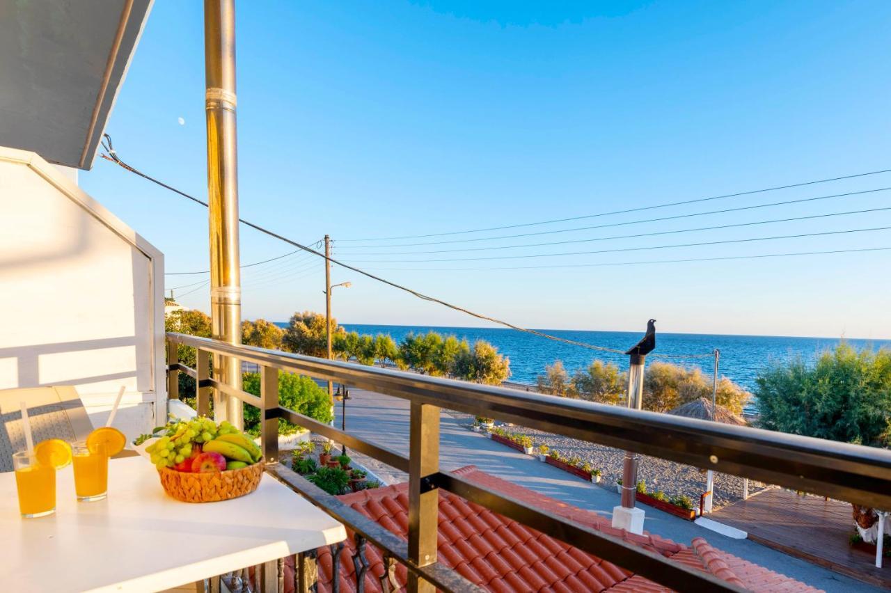 Soso'S Apartments -Vacations Next To The Beach Ψαρή Φοράδα Εξωτερικό φωτογραφία