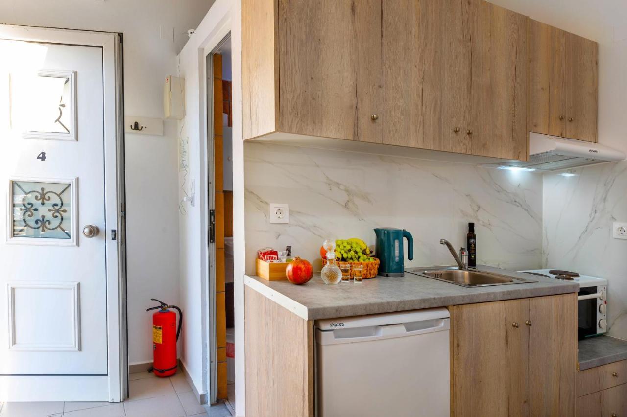 Soso'S Apartments -Vacations Next To The Beach Ψαρή Φοράδα Εξωτερικό φωτογραφία