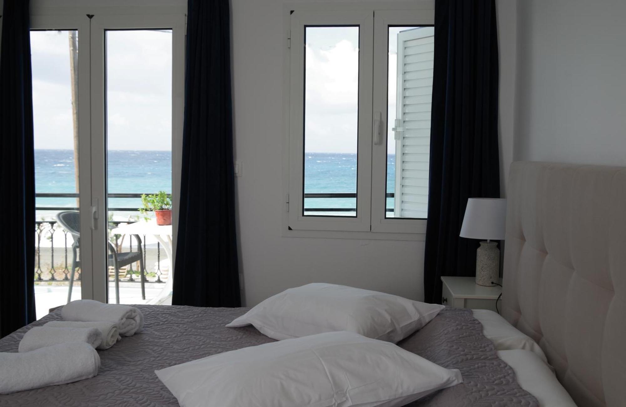 Soso'S Apartments -Vacations Next To The Beach Ψαρή Φοράδα Εξωτερικό φωτογραφία